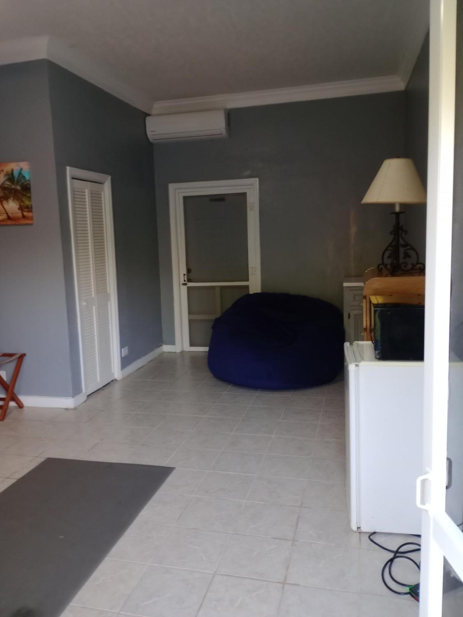 Surfers Manor Motel Gregory Town Luaran gambar