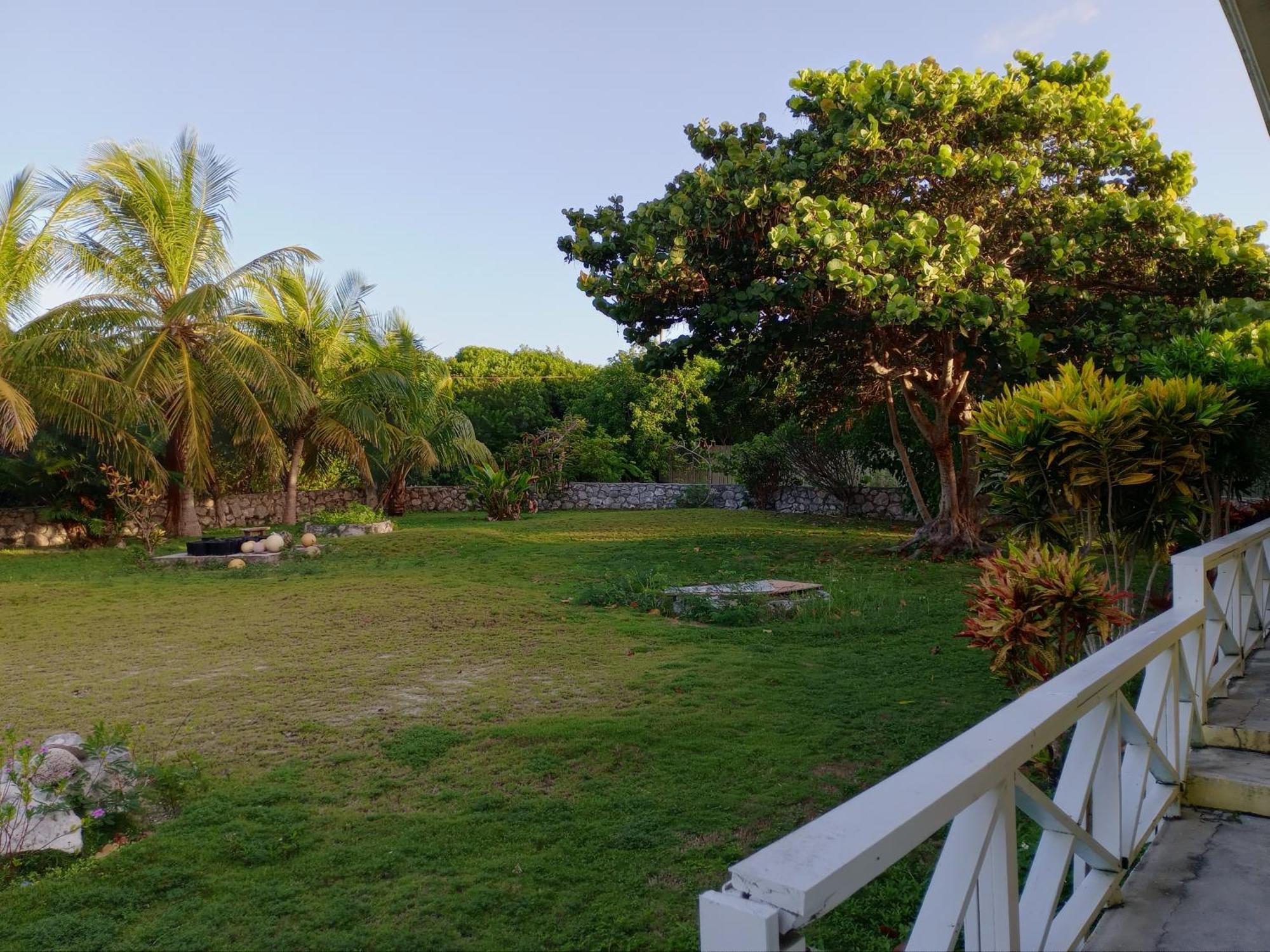 Surfers Manor Motel Gregory Town Luaran gambar