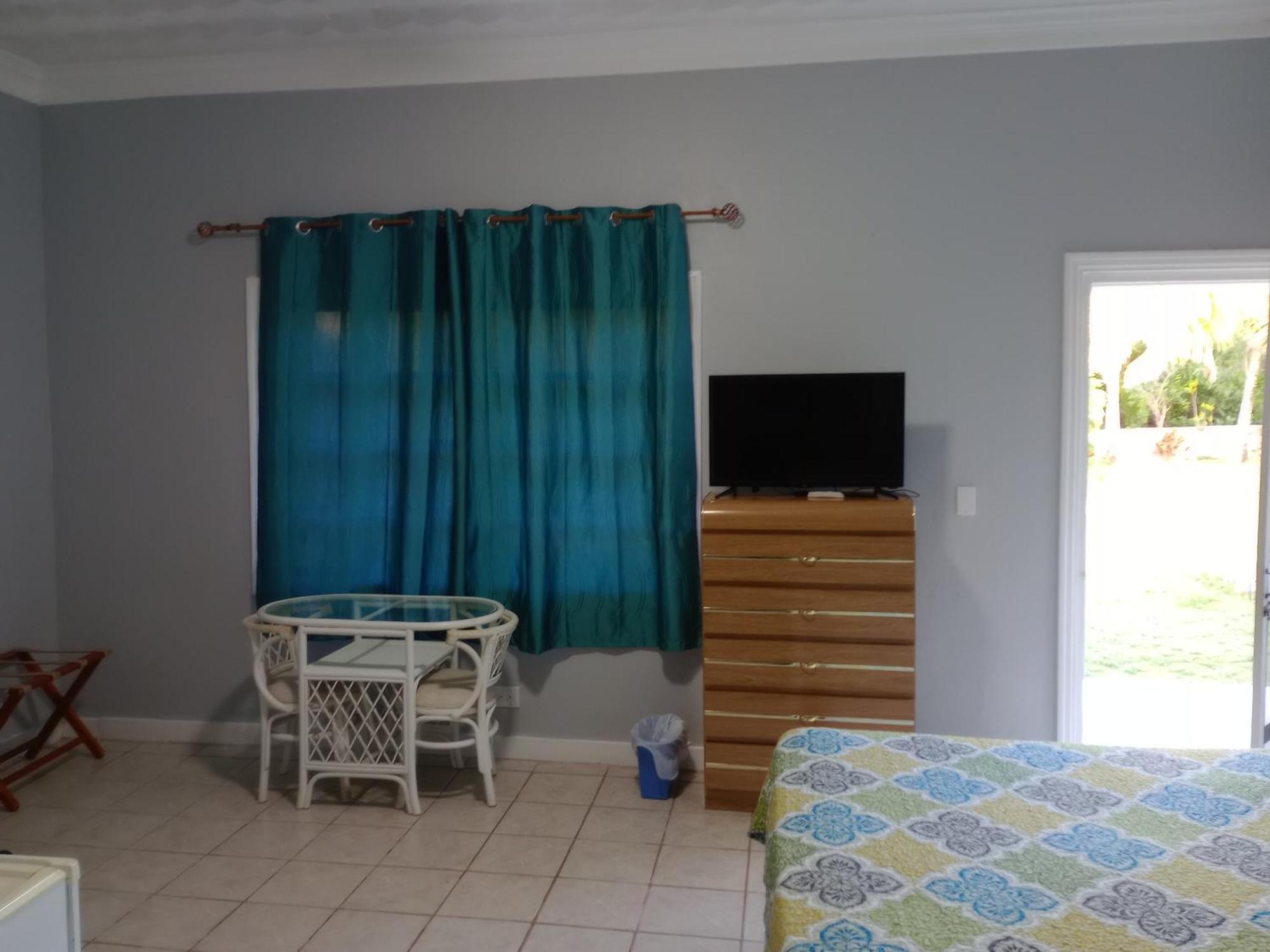 Surfers Manor Motel Gregory Town Luaran gambar