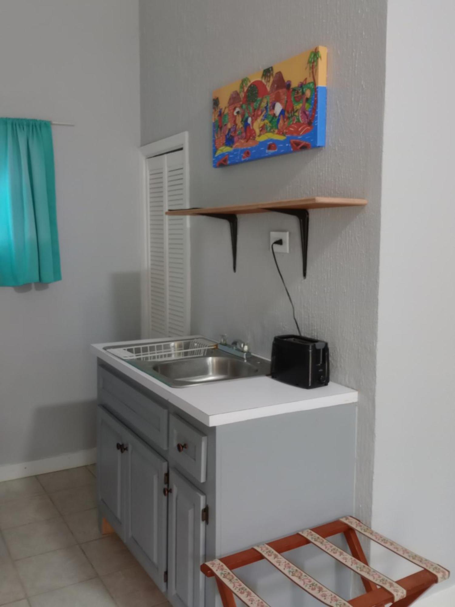 Surfers Manor Motel Gregory Town Luaran gambar